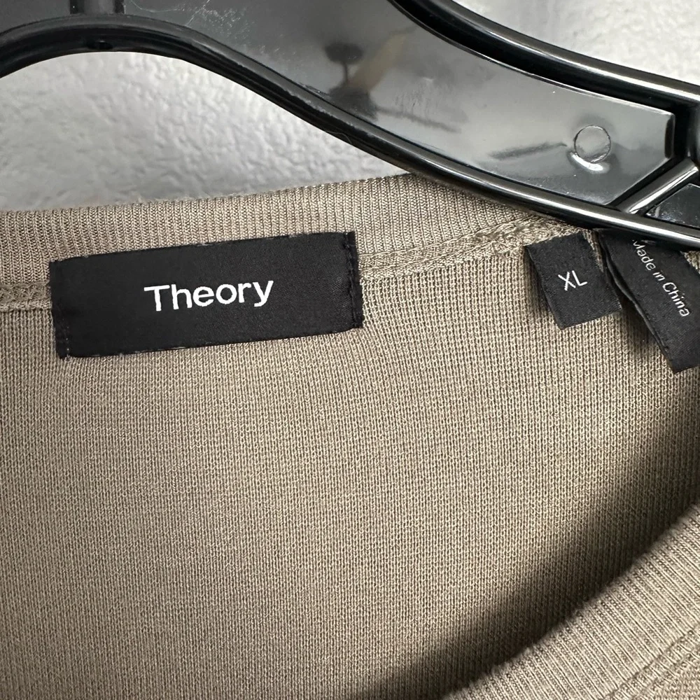 Theory men’s sage green long sleeve shirt, size XL - Picture 4 of 9
